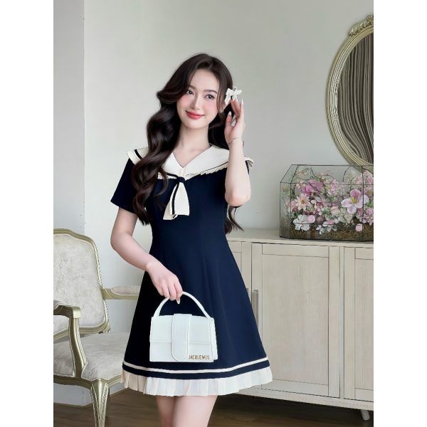 Váy TK cổ thủy thủ phối be